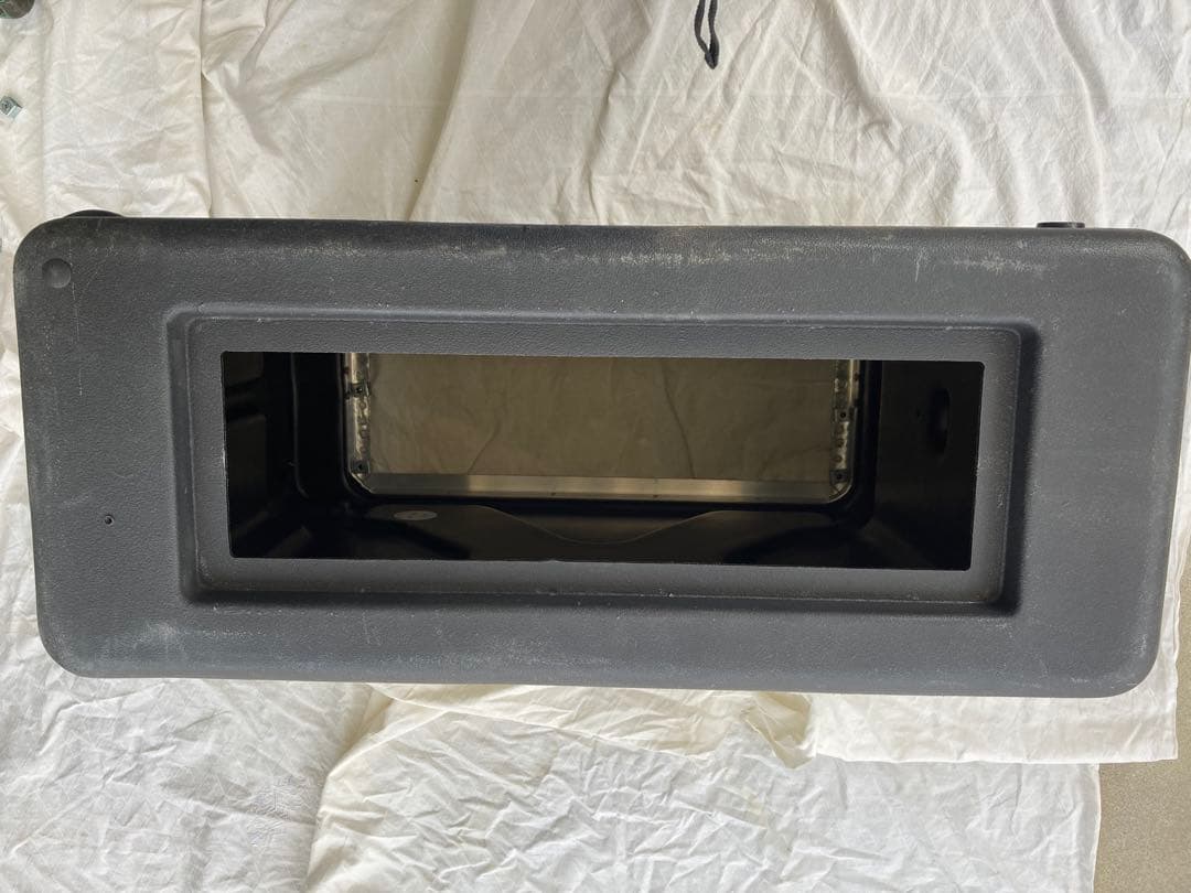 ラック　SKB 4U キャスター　取っ手付き