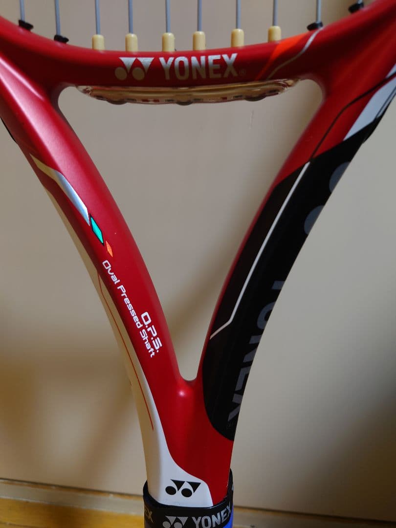 YONEX EZONE Ai100 硬式テニスラケット 赤/青