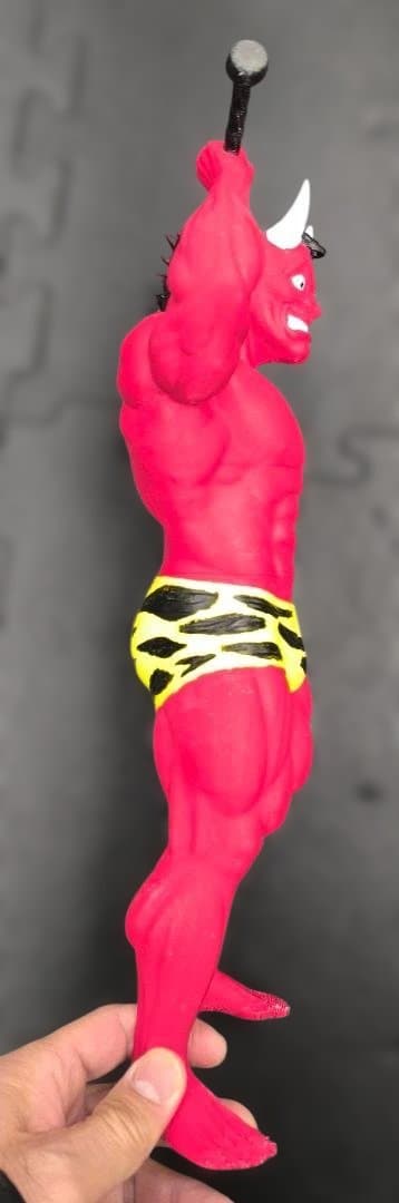 ジャンボサイズ　マッチョ鬼　人形　節分　ボディビル