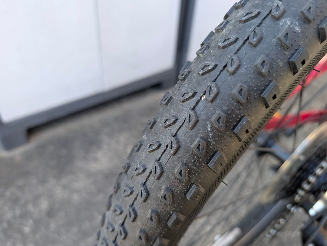 TREK プレキャリバー マゼンタ バスケット付き