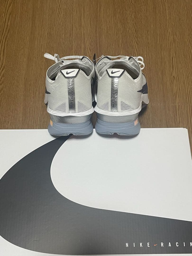 ナイキ ヴェイパーフライ 4 27.5㎝