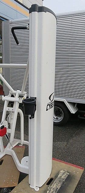 Ｋ*様 手渡し限定　CYBEX　「VR1」プルダウン　ウエイトスタック背中/ボデ