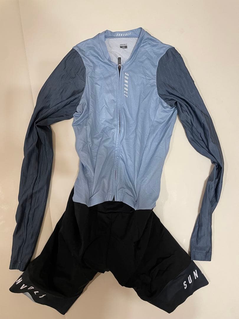 SUNVOLT PROパフォーマンス 長袖セパレートワンピース　XSサイズ