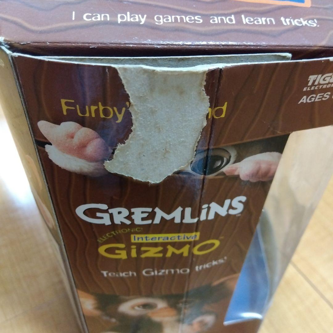 ファービー ギズモ