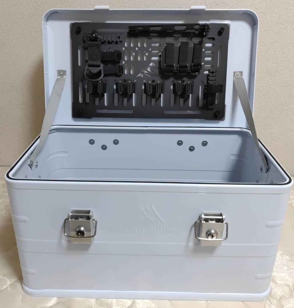 アルミコンテナ　鍵付き　サイドパネル　センターパネル　キャンプ　アウトドア