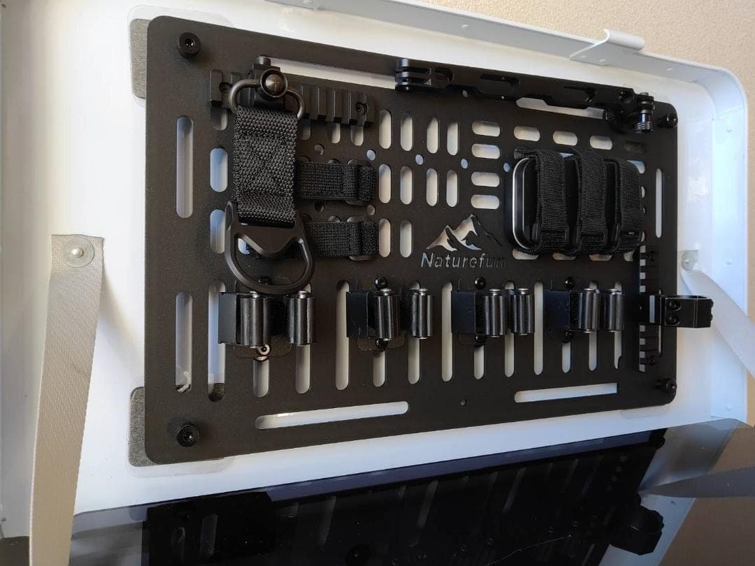 アルミコンテナ　鍵付き　サイドパネル　センターパネル　キャンプ　アウトドア