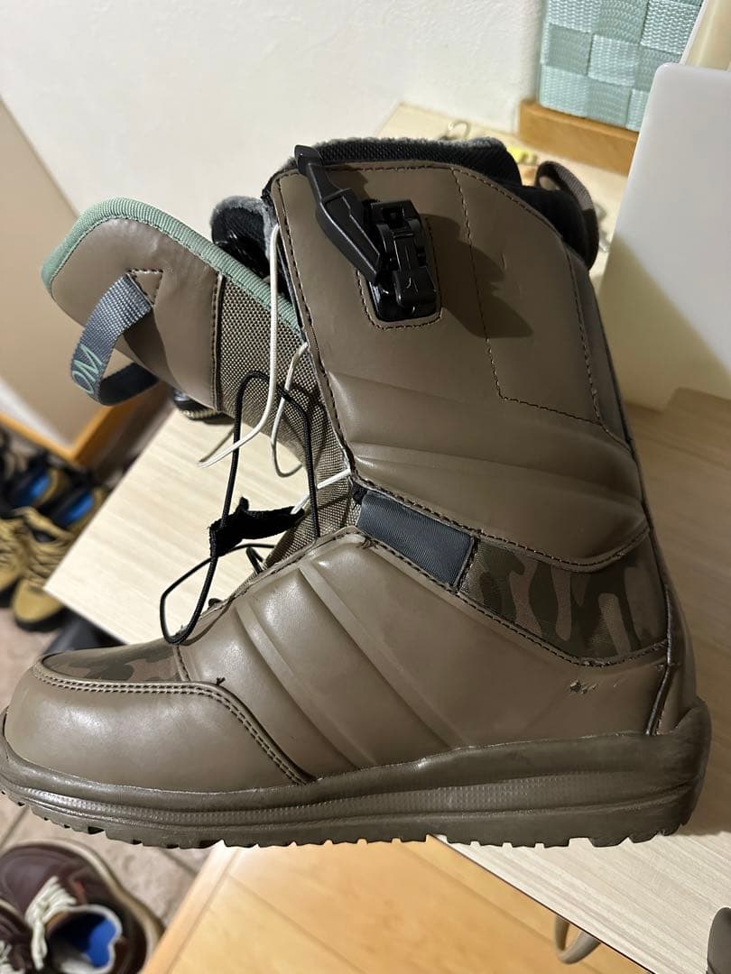 ノースウェーブ　スノーボードブーツ　メンズ