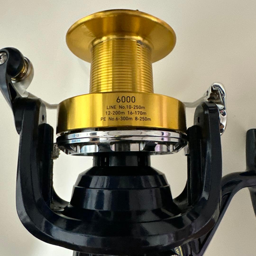 ダイワ　タマンモンスター6000番　リール