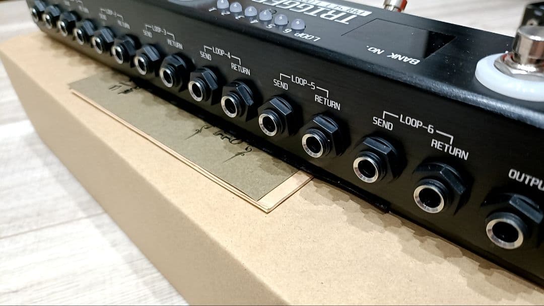 TRIGGER 6 スイッチャー v1.1 studio day dream