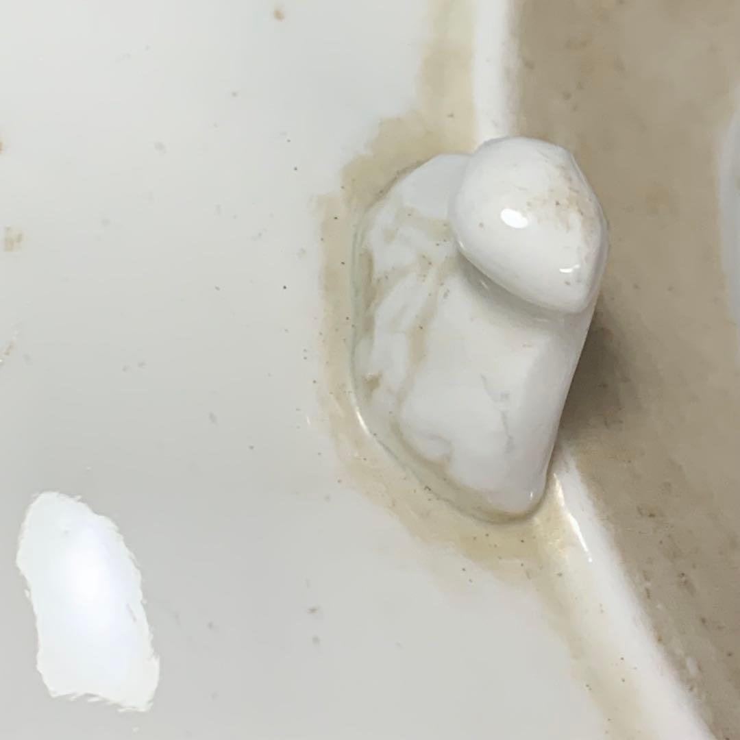 K633☆古伊万里名品 柿右衛門 白磁 陽刻鹿文 三つ足 4.5㎜ 中皿 前期