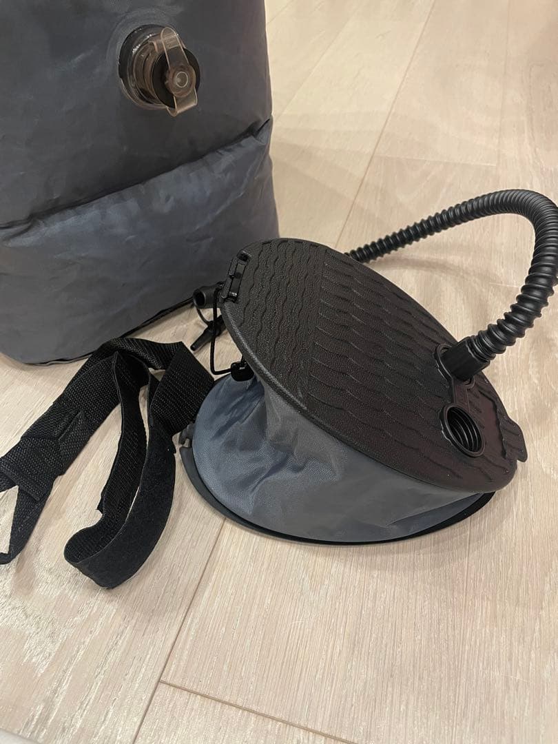 【FLY TOT 1.0フライトット】フットポンプ式キッズ 飛行機用足置き