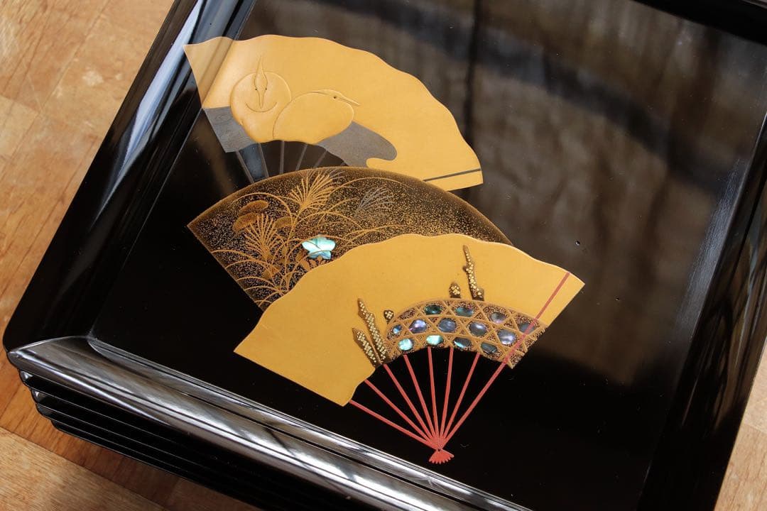 木製　螺鈿　古い黒塗吸物膳5客　足付　三重扇面蒔絵　金銀蒔絵　茶懐石　漆器　花鳥