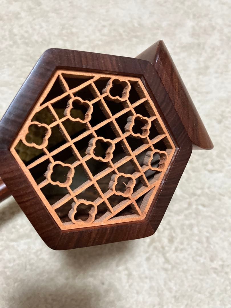 最高級 張源精制 二胡　木製 六角形胴体 2弦 専用ケース付き