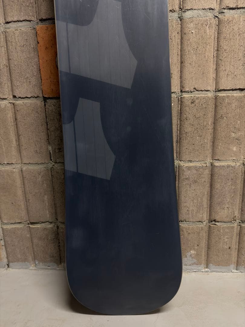 011 Artistic DOUBLE FLY SPIN スノーボード板