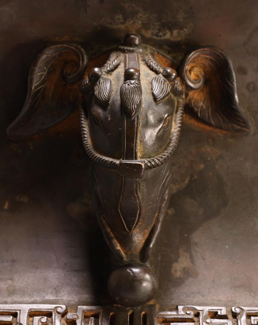 BK443　中国古玩　大明洪武 工部監造　象耳銅製花瓶 壺 箱付　高さ47.9㎝