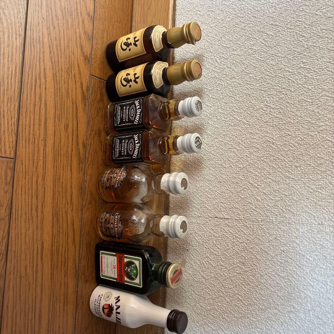 ミニボトル8本　山崎12年・ジャックダニエル・シーバスリーガル12年セット