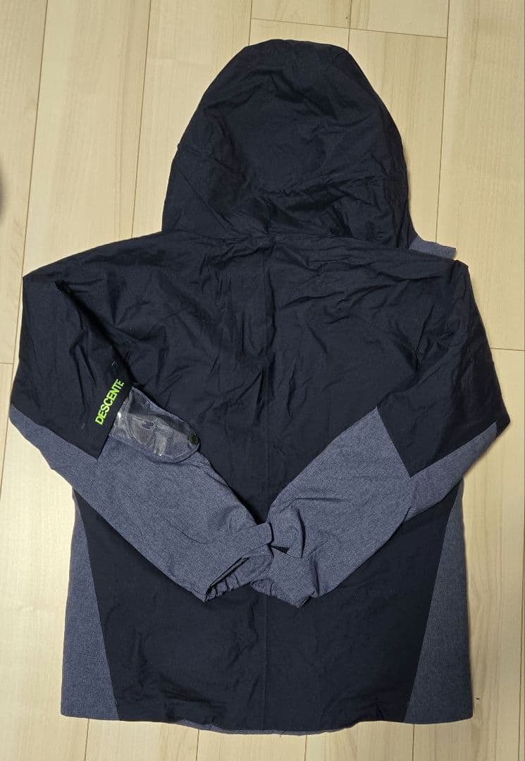 DESCENTE スノボウェア 上下セット