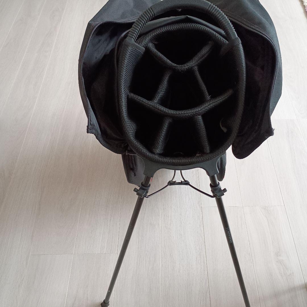 J.LINDEBERG スタンド付きキャディバッグ