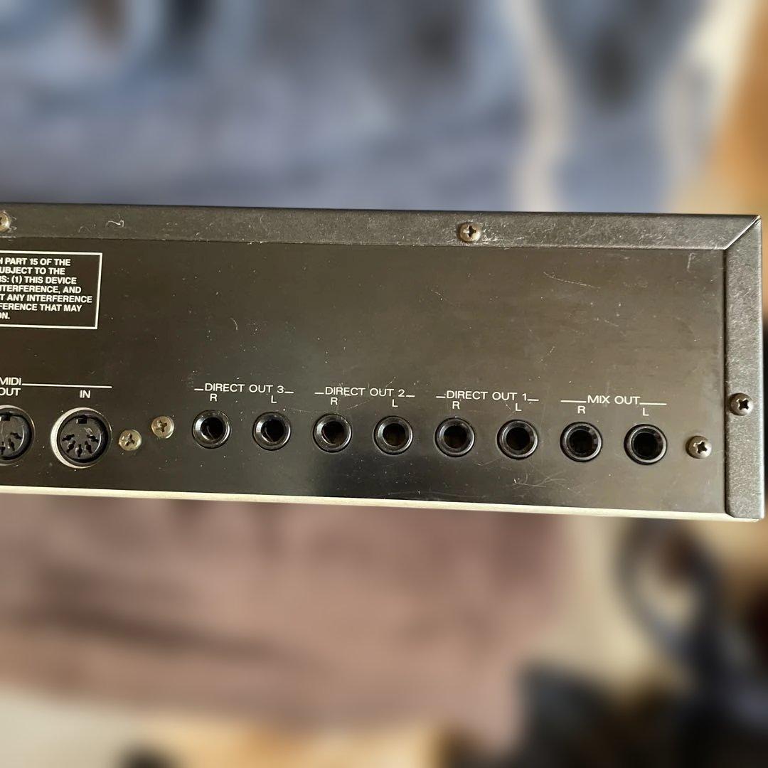 鍵盤楽器 Roland JD-990