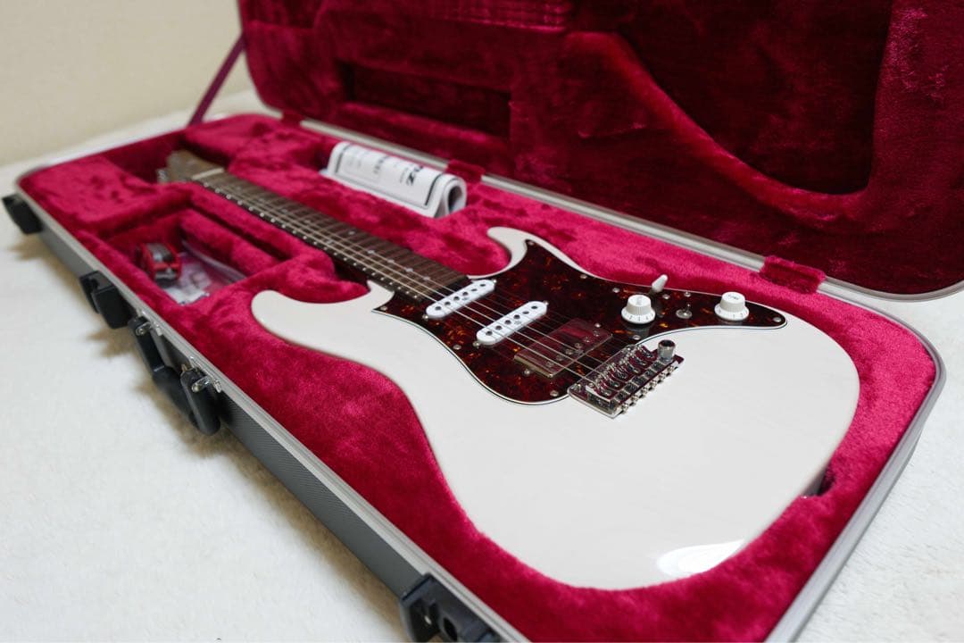 ギター Ibanez Prestige AZ2204N-AWH