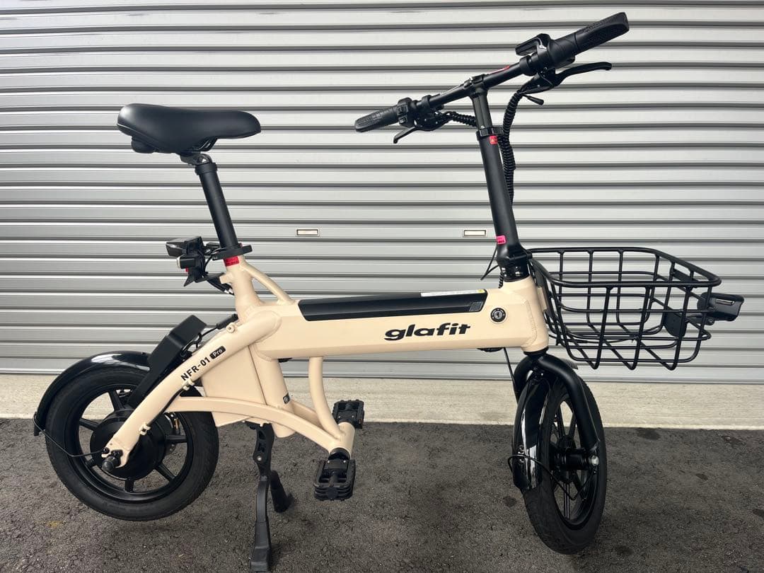 glafit NFR-01 Pro 走行少64km 引き取り限定