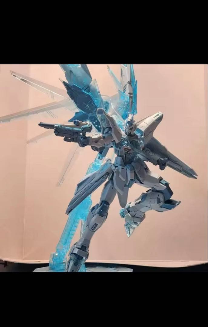 未組立 MG 1/100 ライジングフリーダム アイスブルー