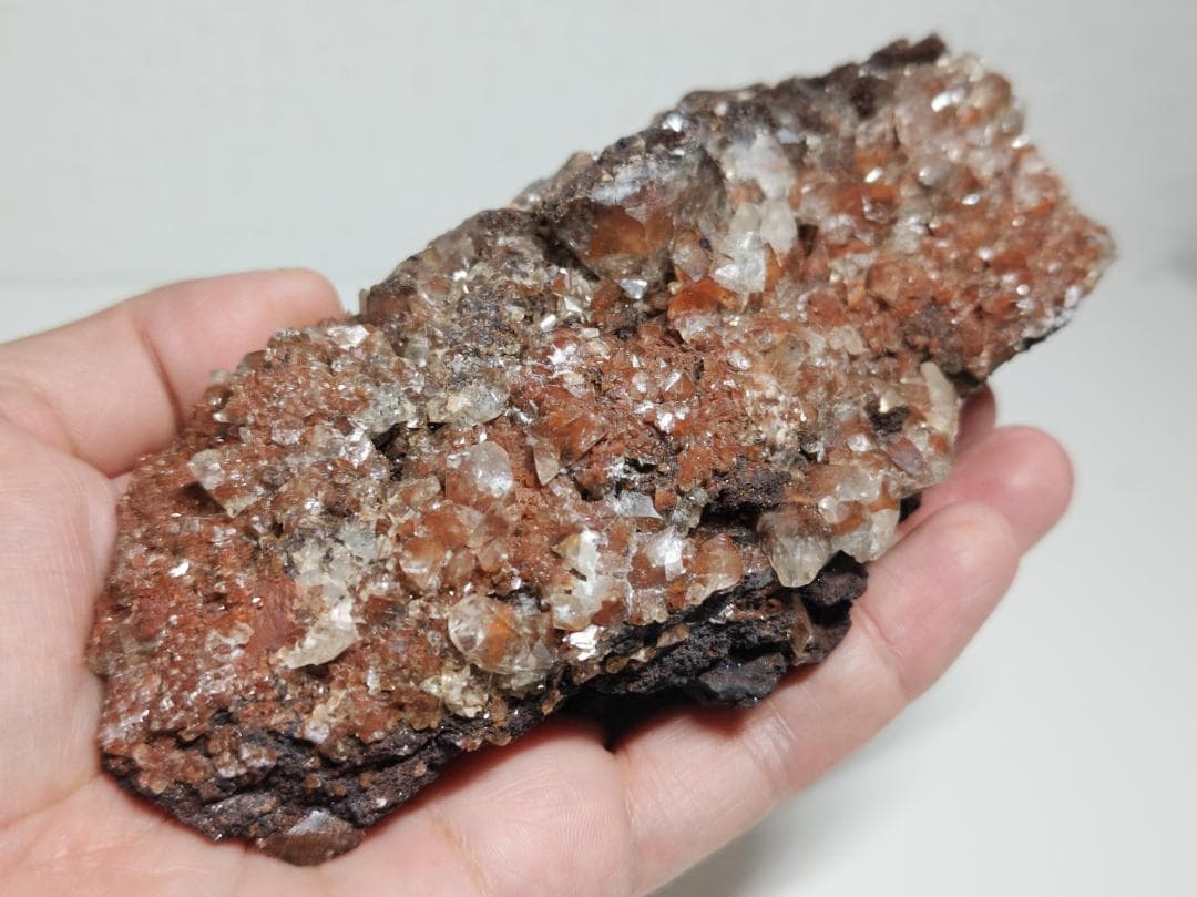 ヘマタイトインクォーツ 663g 水晶 フローライト 原石 鑑賞石 自然石 鉱物