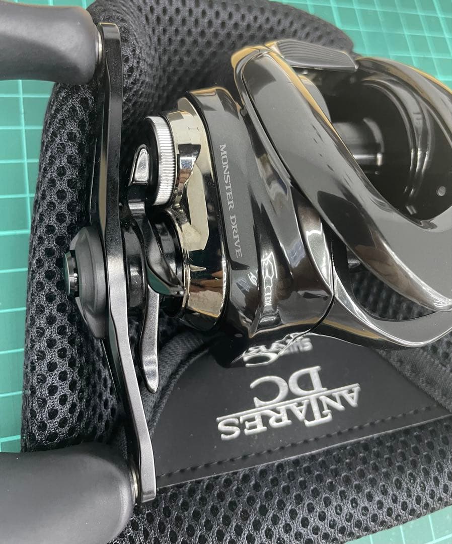 美品！右！シマノ 23アンタレスDC MD HG RIGHT 7.4