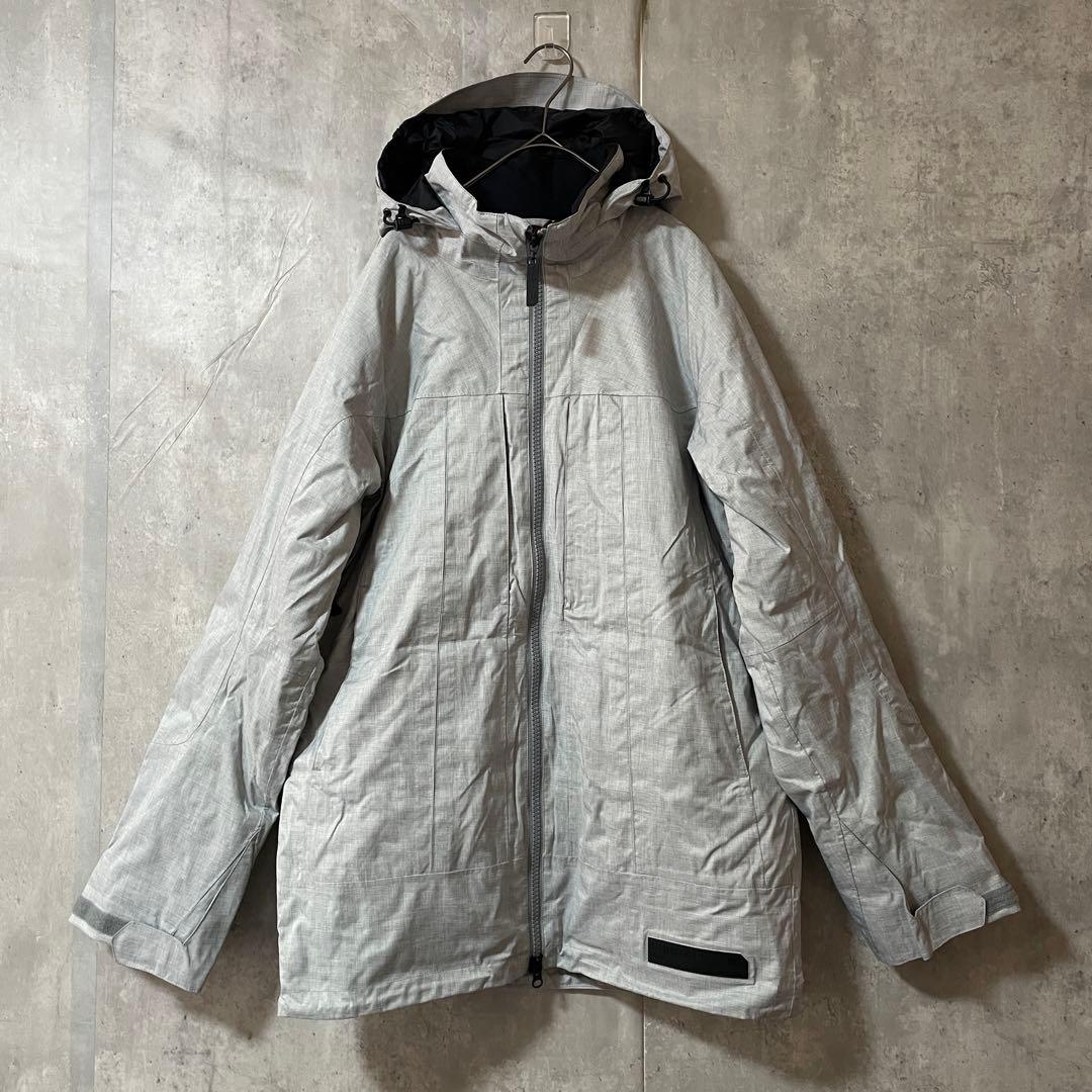 Burtonバートンスキーウェアスノーボードジャケットパーカーフード付白ホワイト