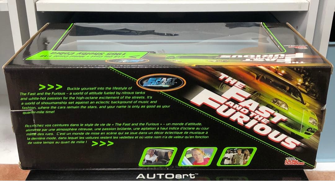 ワイルドスピード　1/18スケールミニカー　シェルビーコブラ