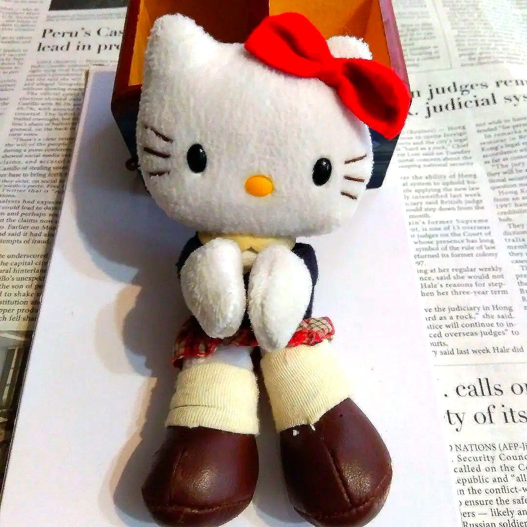 早い者勝ち！3分で売れた　レトロ足長キティ　手がマジックテープ