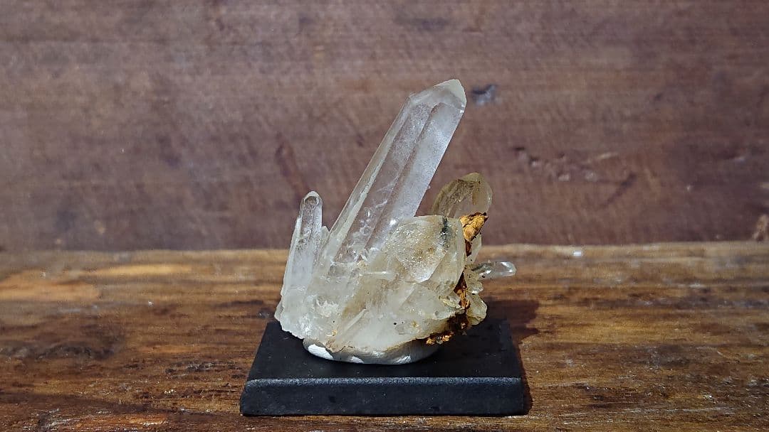 国産水晶のクラスター 希少品 美品