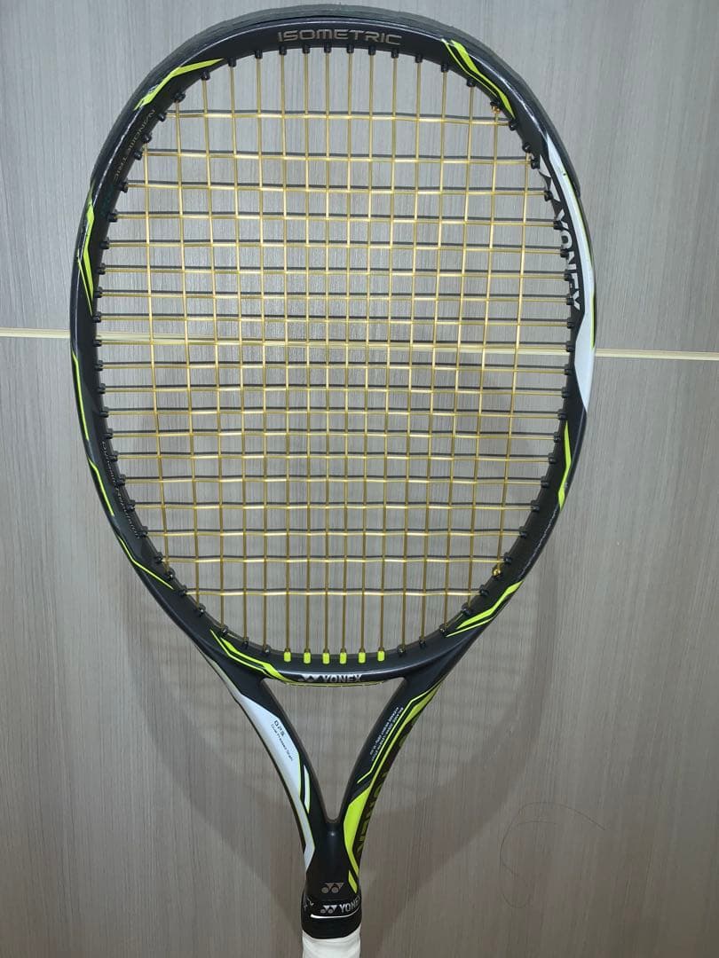 YONEX ヨネックスEZONE DR100 ラケットケース付き