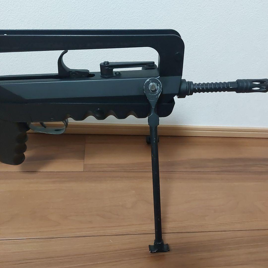 東京マルイ 電動ガン FA-MAS バッテリーと充電器付き