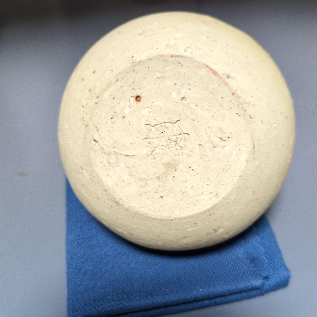 備前　末廣学さんの緋襷の徳利です。