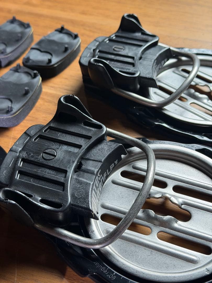 F2 INTEC TITANFLEX アルペンスノーボードバインディング M