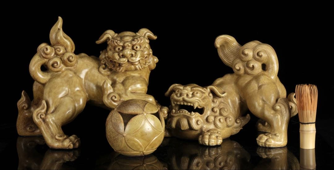 で*い様 九谷焼 玉獅子 双獅子置物 一対 共箱付 24cm 唐獅子 狛犬 古美