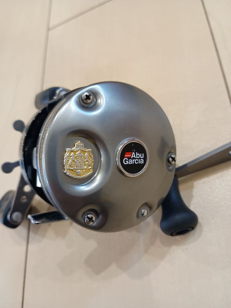 AbuGarcia ambassadeur 4600C　予備ハンドル付き