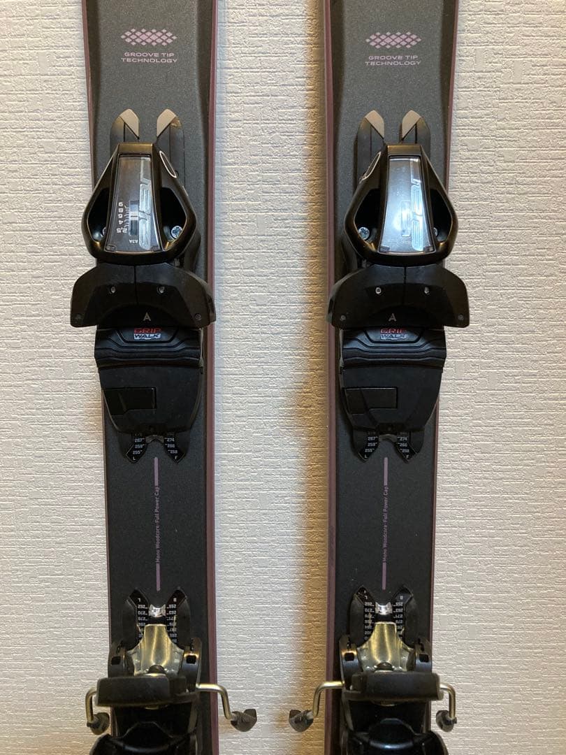 【HOTWAX・チューン済み】elan  レディーススキー板 140㎝