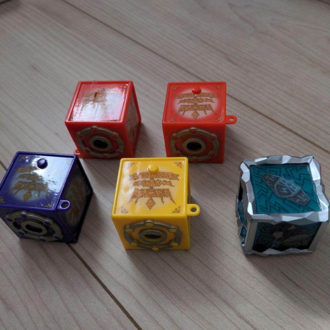 商談中　カテキョーヒットマンボンゴレリングボンゴレボックスおしゃぶり＆オマケ付き