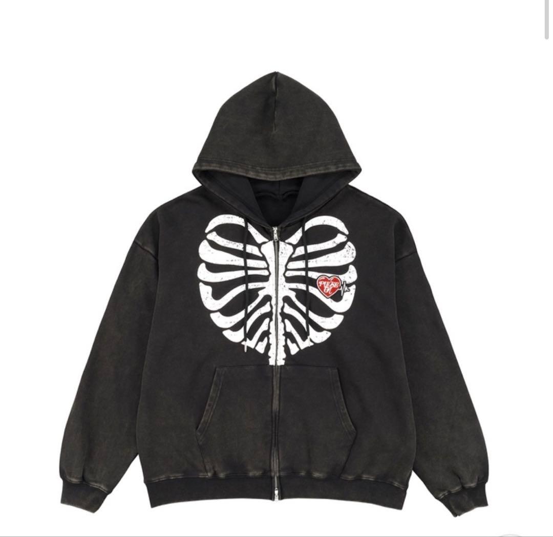 TREASURE PULSE ON ジップアップパーカー フーディー BLACK