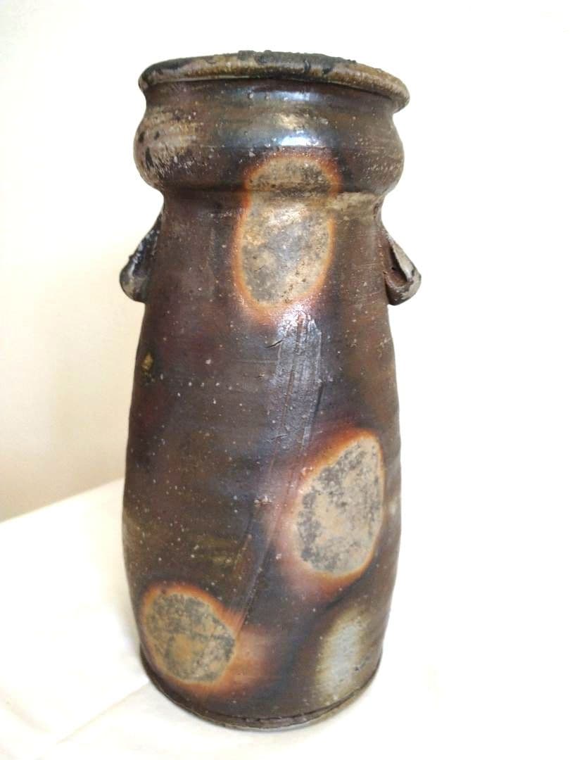 備前焼　二代藤原楽山（岡山県指定重要無形文化財保持者）作　耳付花瓶