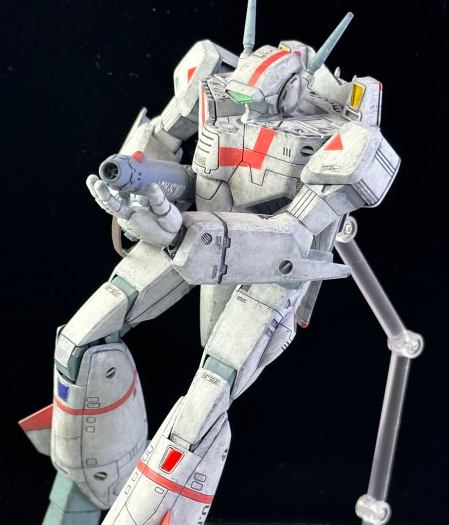 PLAMAX マクロス 1/72 VF 1J バトロイドバルキリー 塗装完成品