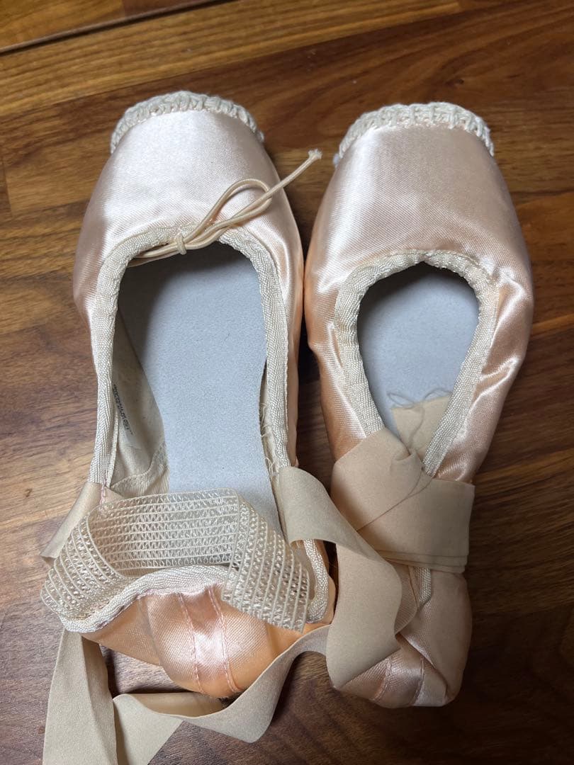 BLOCH バランスヨーロピアン　トゥシューズ　5.5X かがり縫い済み