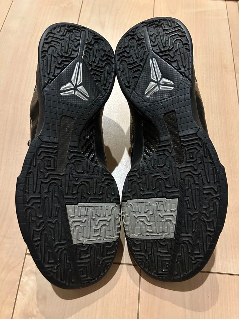 Nike Kobe 5 Blackout バッシュ