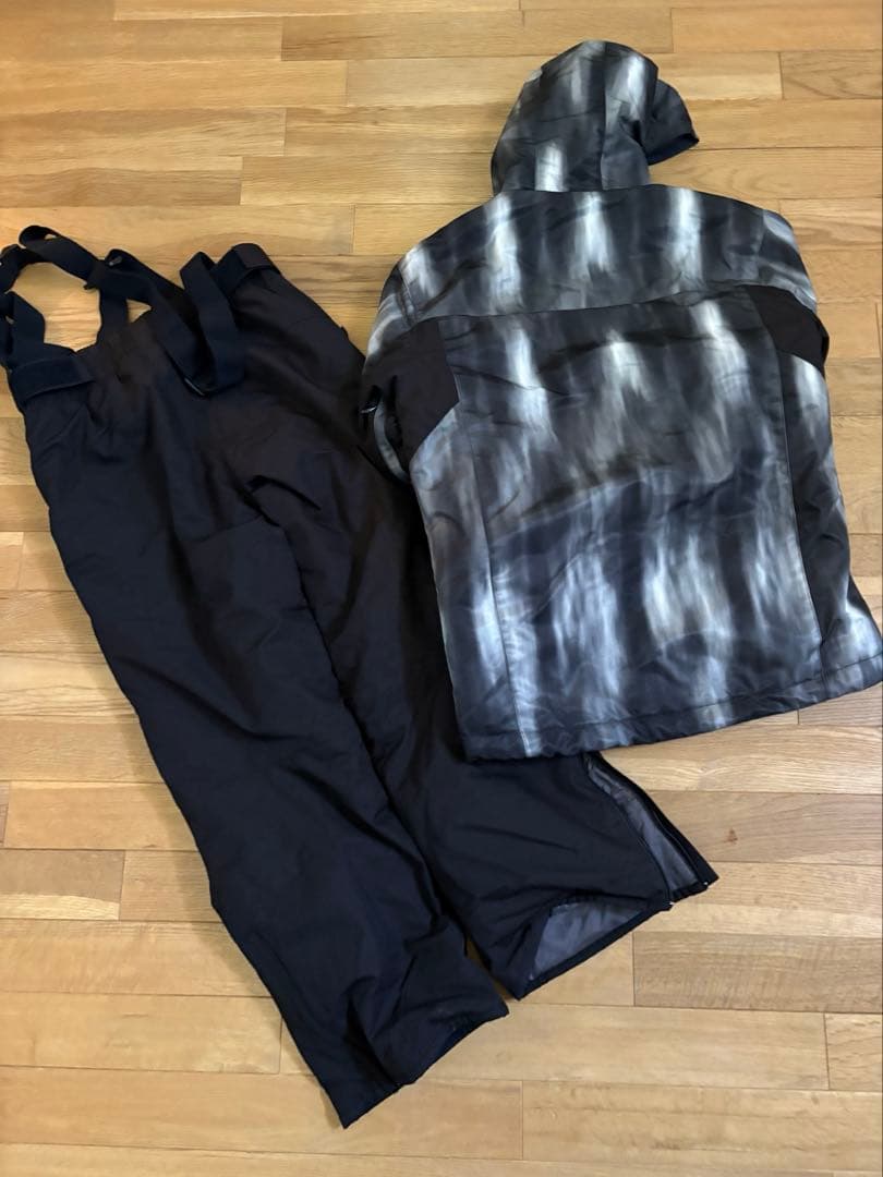  CARVING スキーウェア スノーボード　Sサイズ