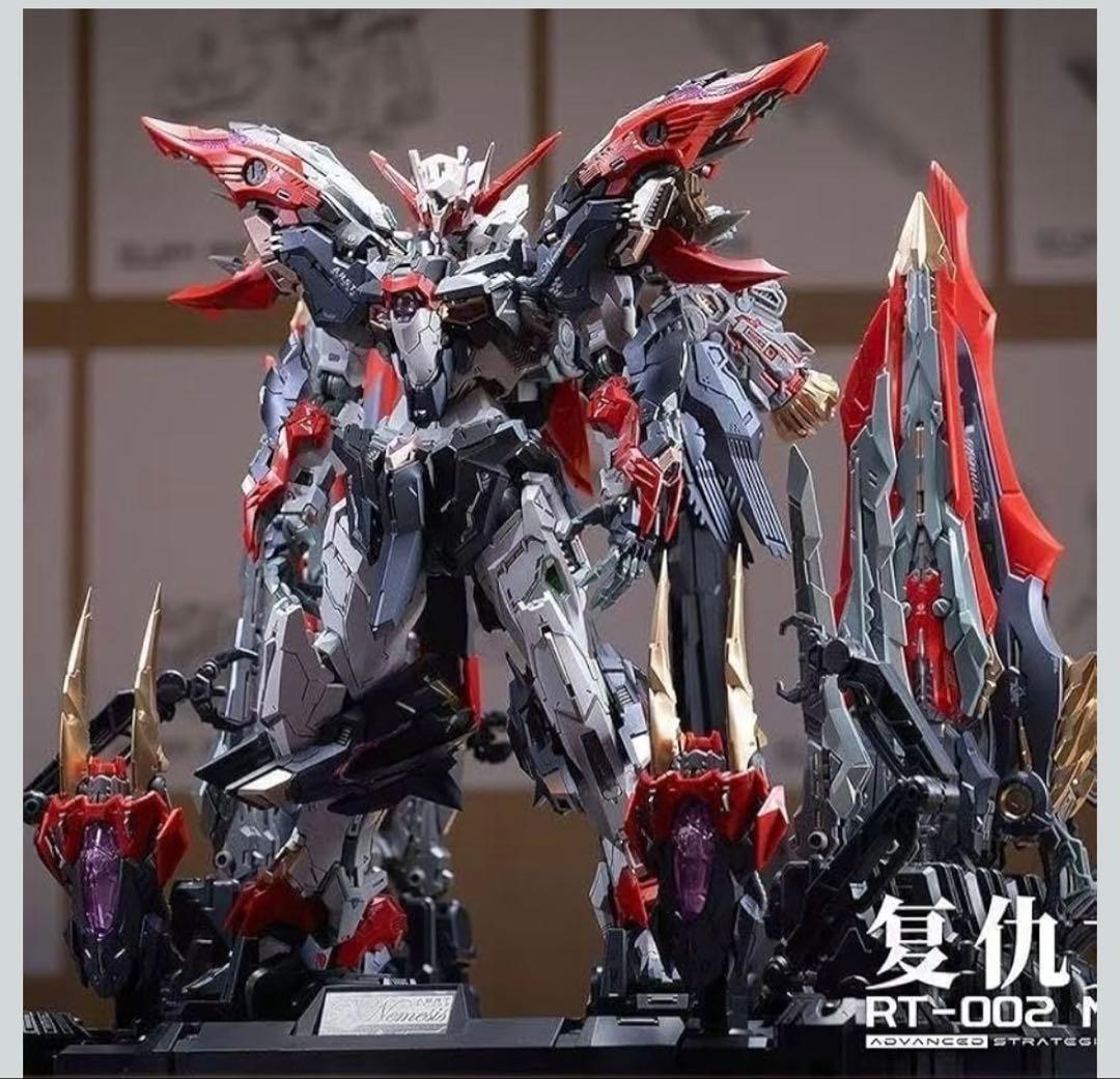 IN ERA+無限新星 1/100 NEMESIS 復讐女神　プラモデル