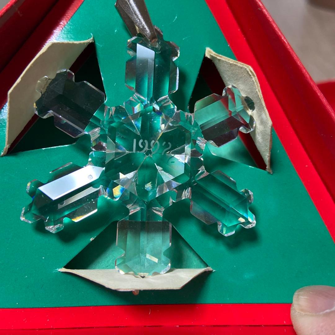 1992年製クリスタル雪の結晶オーナメント