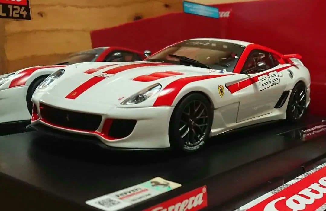 カレラ デジタル124スロットカー 1/24 Ferrariフェラーリ599XX