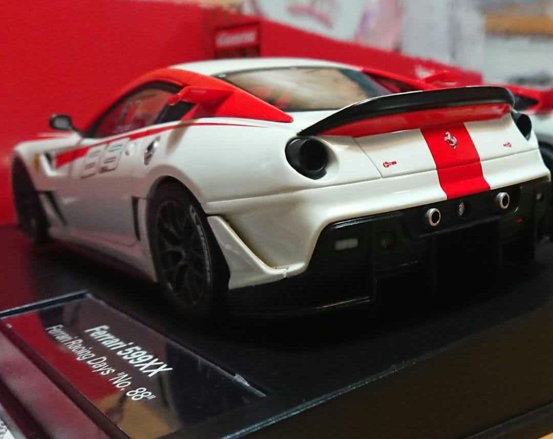 カレラ デジタル124スロットカー 1/24 Ferrariフェラーリ599XX